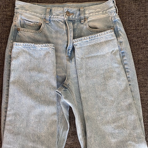 SOLD🧾🍒 SIZE 4 AMERICAN EAGLE MOM JEANS - Picture 3 of 15